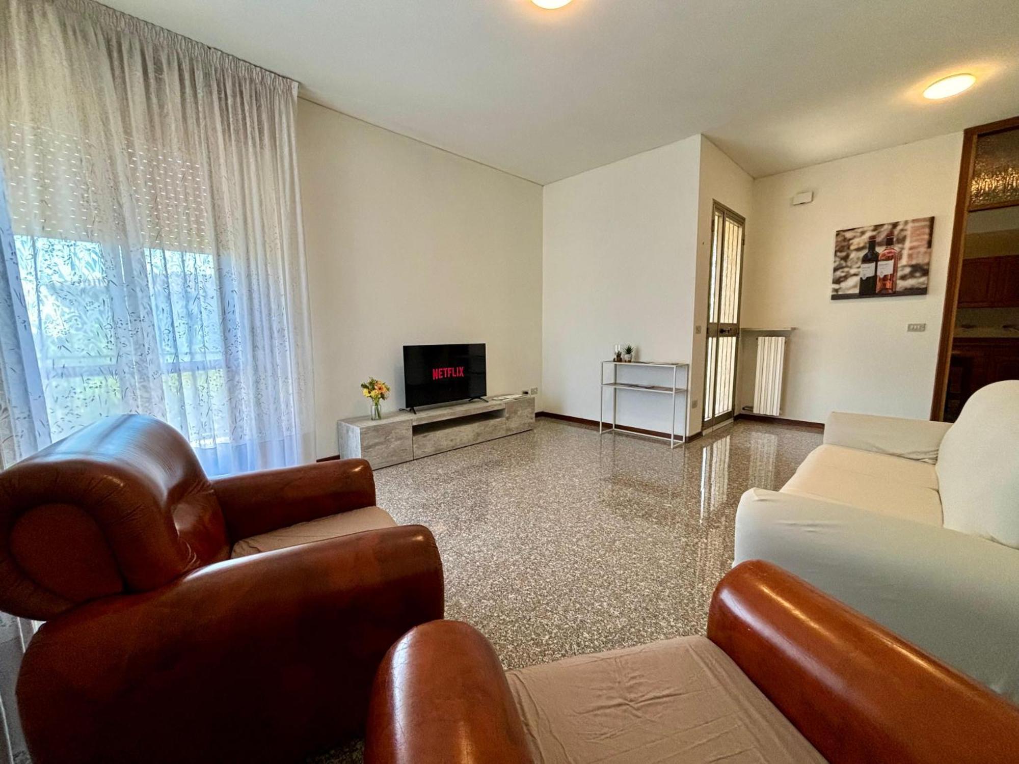 Casa Aurelio 2 Min Dall'Ospedale 内格拉尔 外观 照片